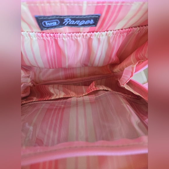 Lug Ranger Valentine Backpack – Pink Heart Quilt – Discontinued. BRAND NEW - Picture 6 of 8